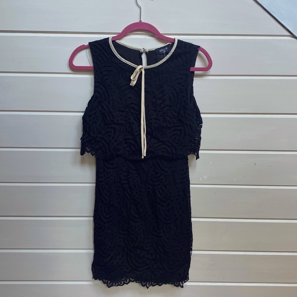 Boutique Black lace dress NWT Sz small